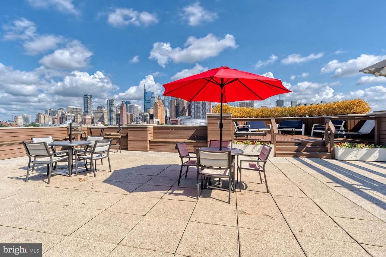 777 Broad Street - Photo 1