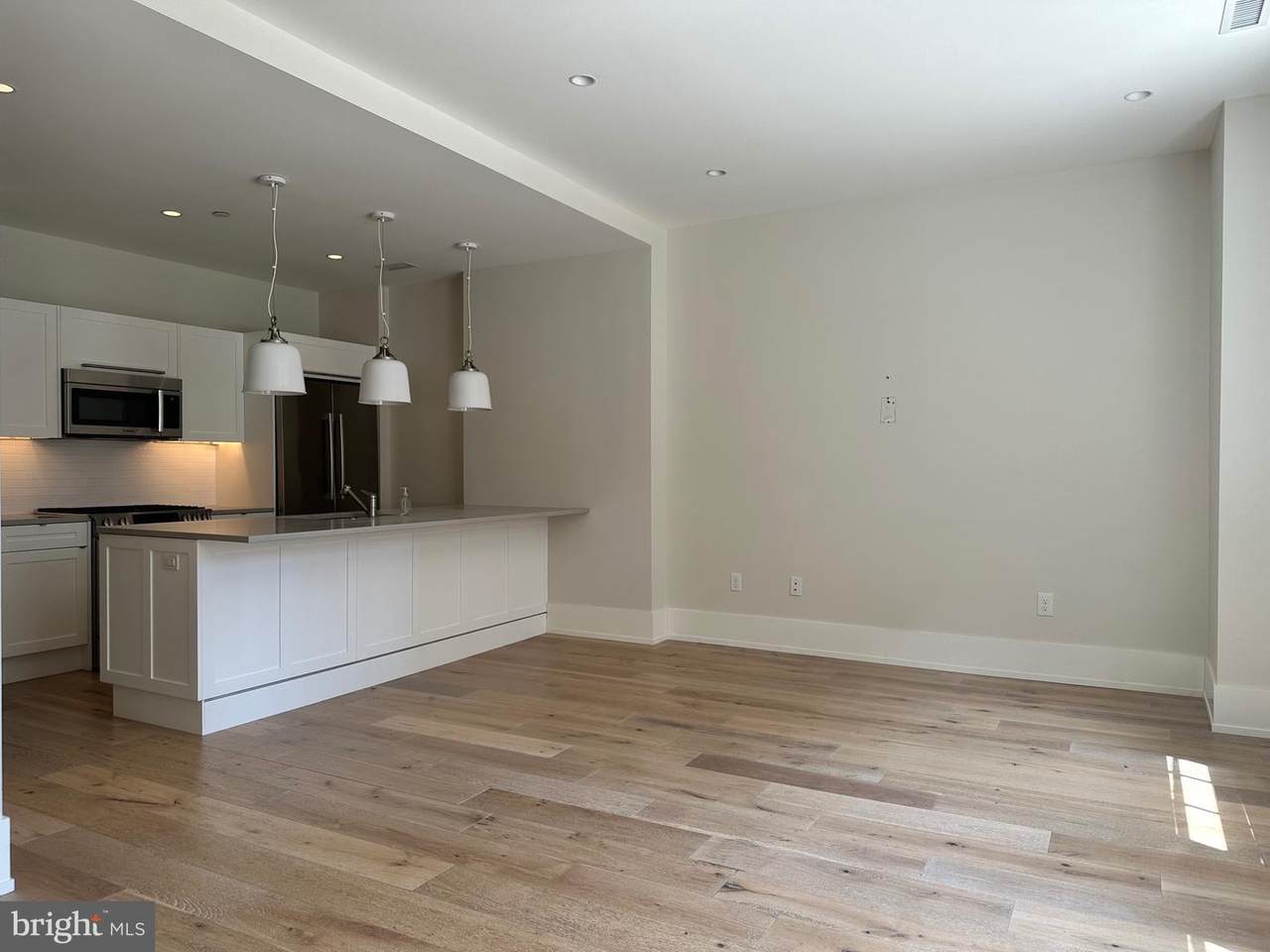 1805 Walnut Street - Photo 1