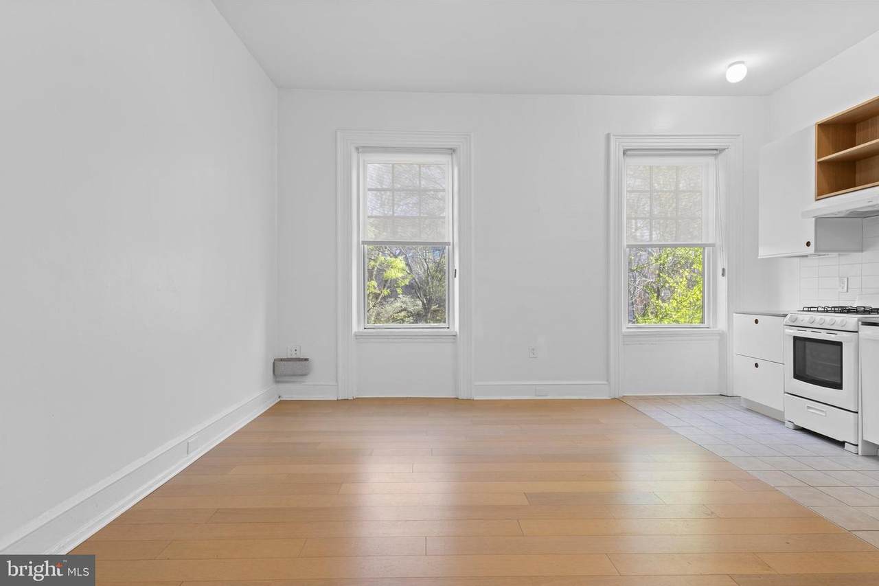 1108 Pine Street - Photo 1