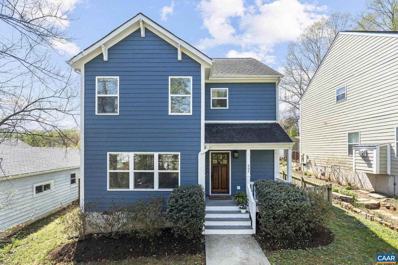 904 Rockland Ave - Photo 1
