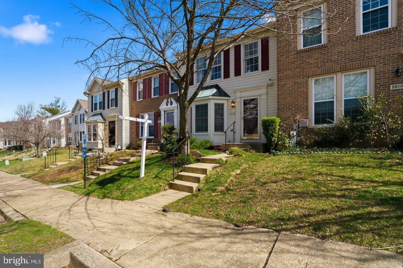 8016 Brightlight Place - Photo 1