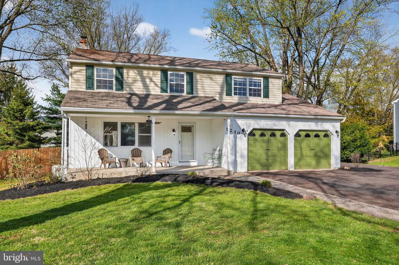 1210 Hunter Hill Drive - Photo 1