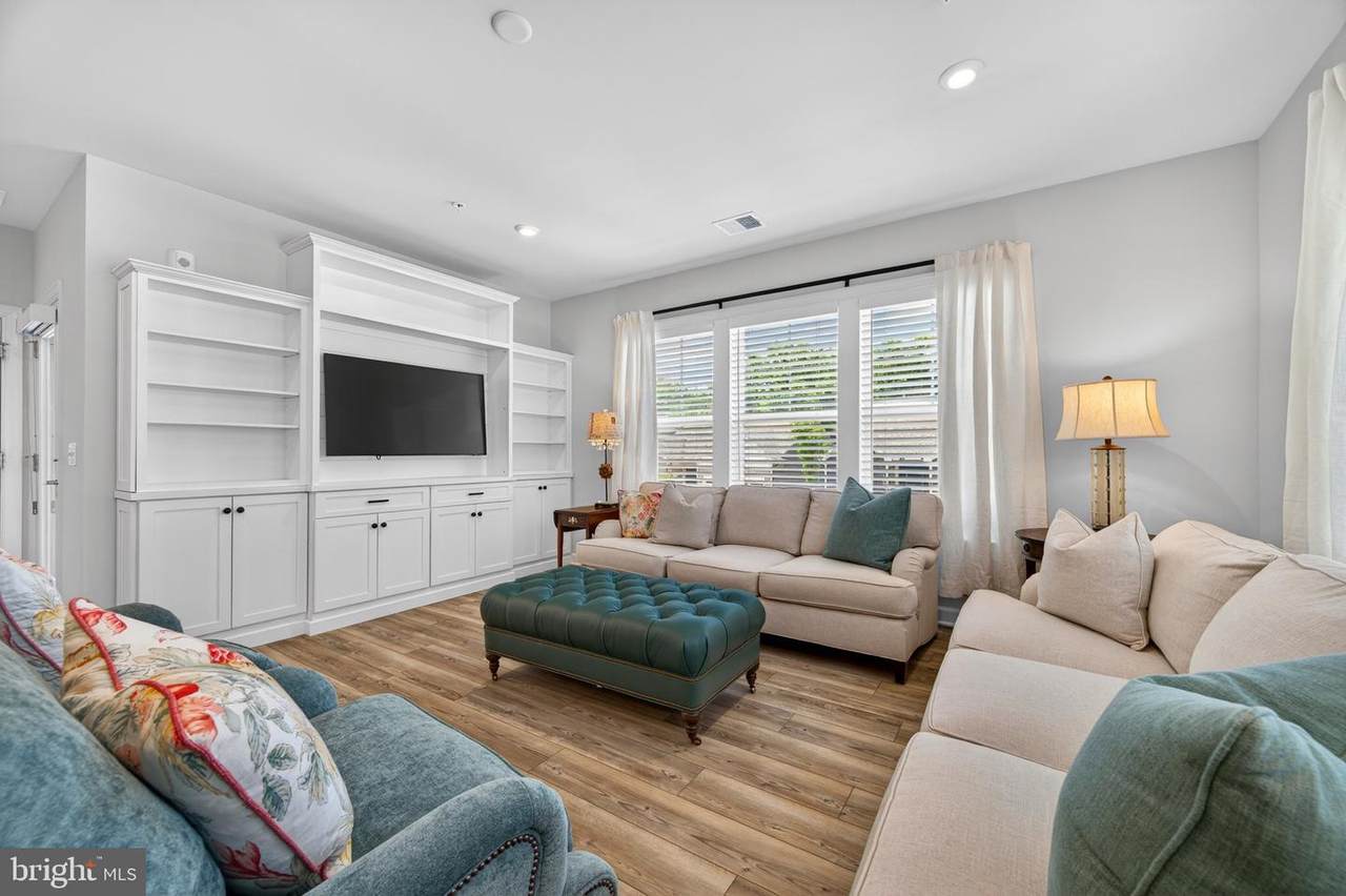 21630 Hawksbill High Circle - Photo 1
