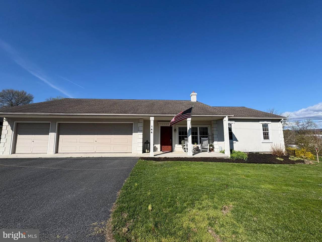 144 Lockwillow Avenue - Photo 1