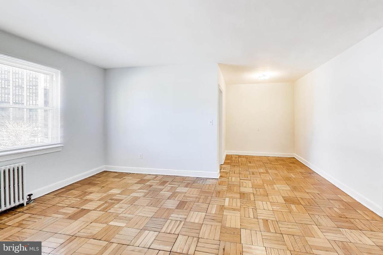 1726 N Quinn Street - Photo 1