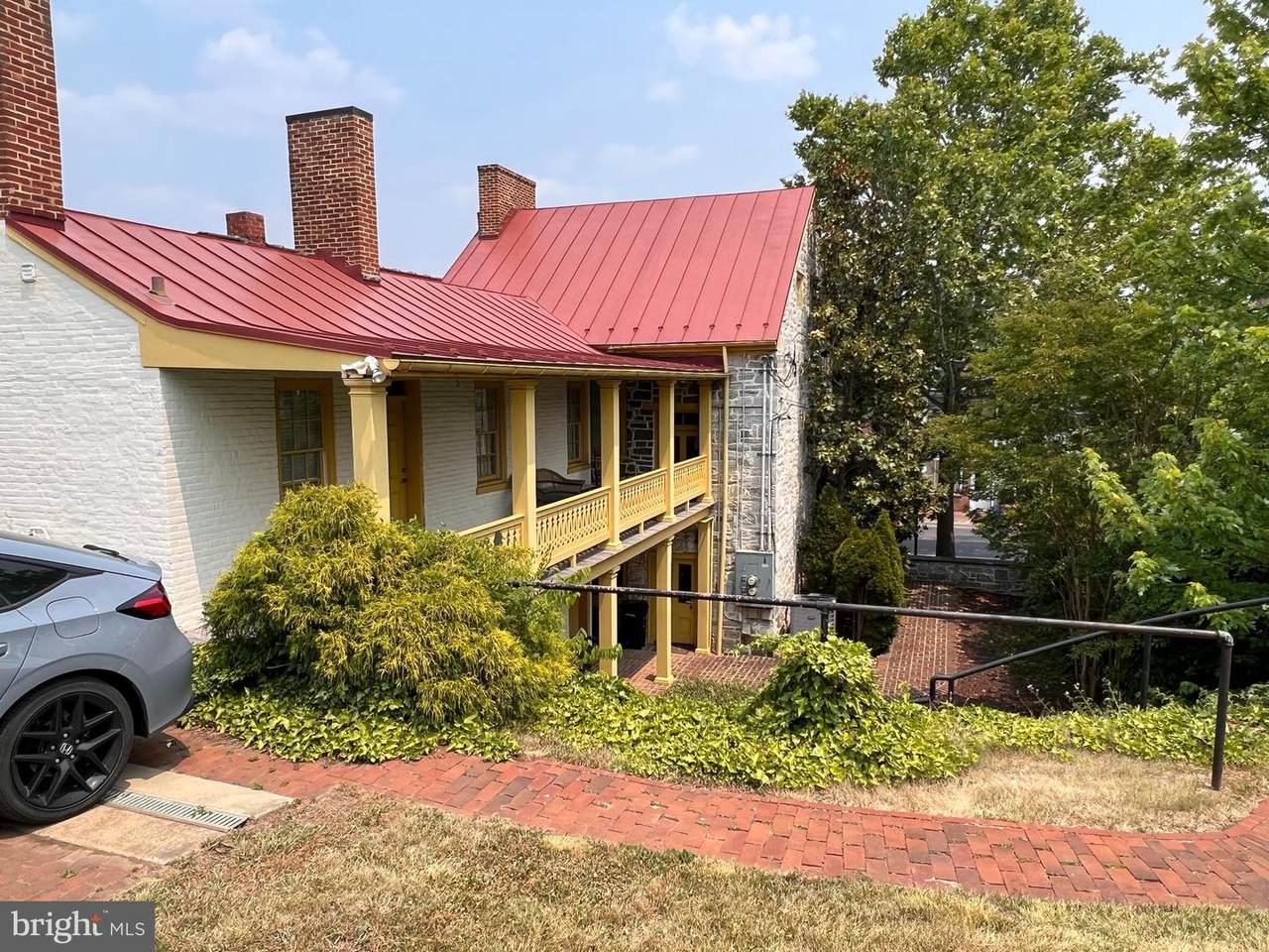 15 Braddock Street - Photo 1