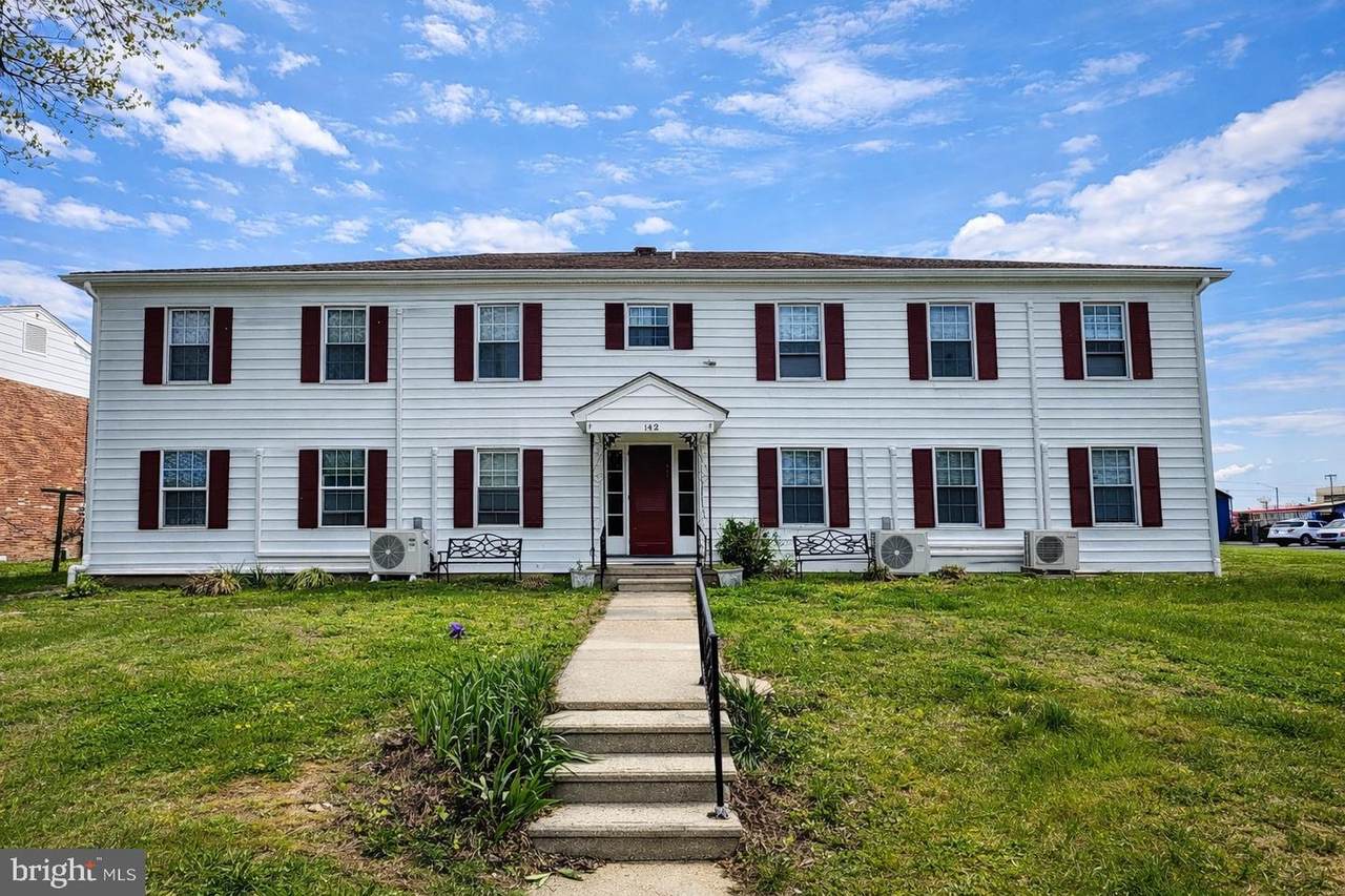142 Calvert Street - Photo 1