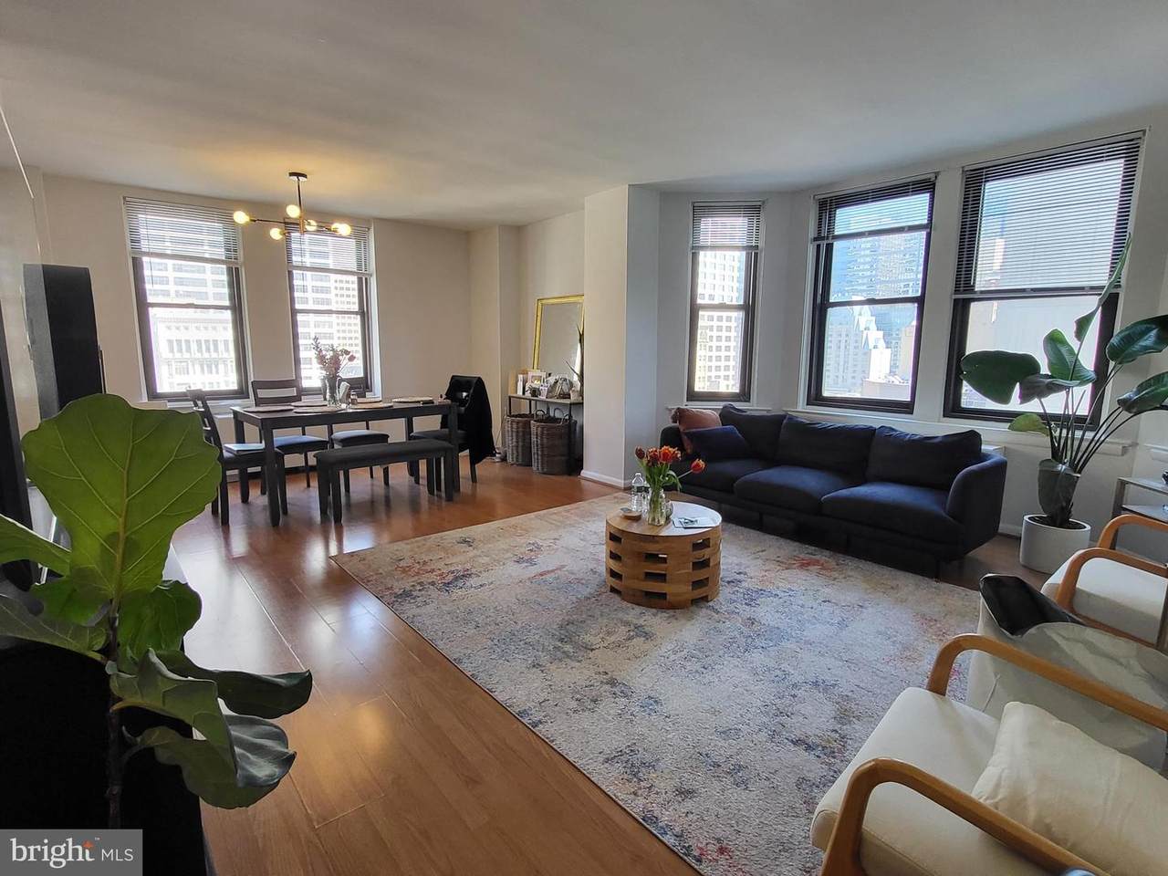 135 19TH Street - Photo 1