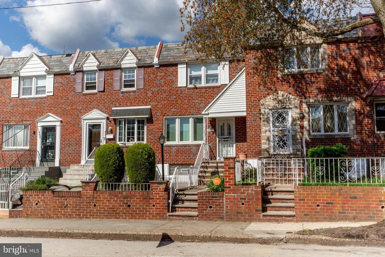 8617 Rugby Street - Photo 1