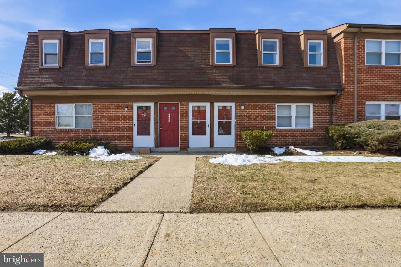 1242 Liberte Court - Photo 1