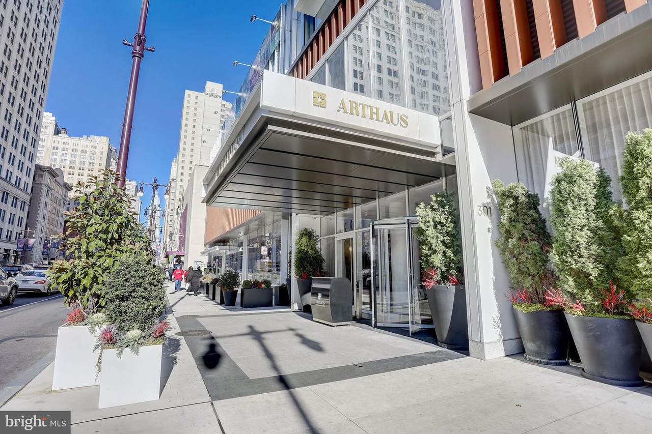 301 Broad Street - Photo 1