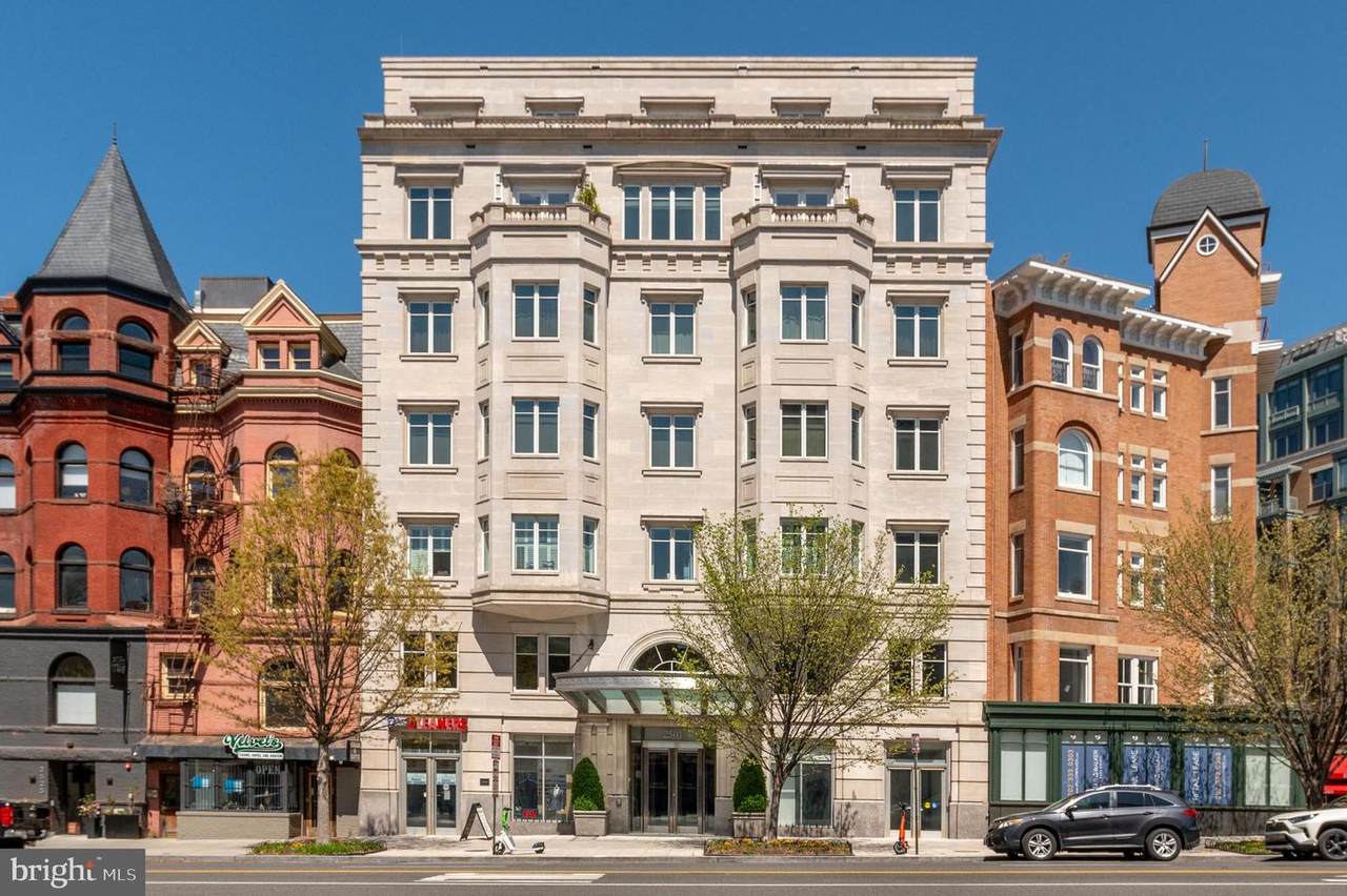 2501 Pennsylvania Avenue - Photo 1