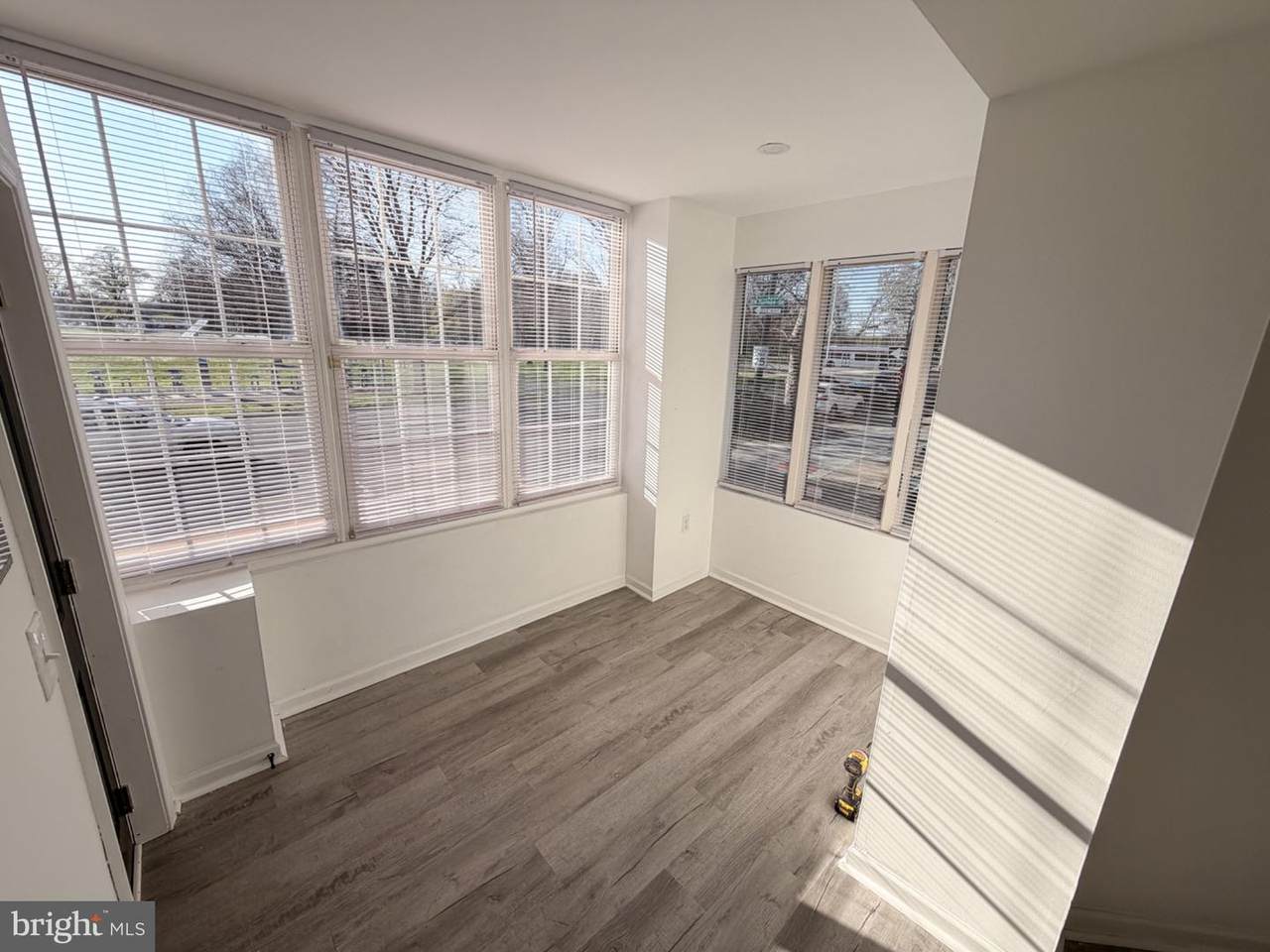 1621 33RD Street - Photo 1