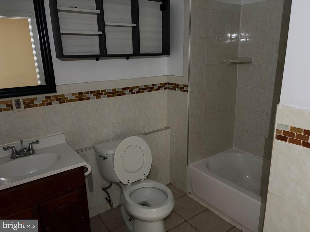 https://bt-photos.global.ssl.fastly.net/brightmls/1280_boomver_1_804751963796-2.jpg
