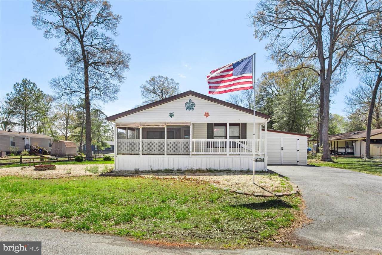 34482 Sunset Drive - Photo 1