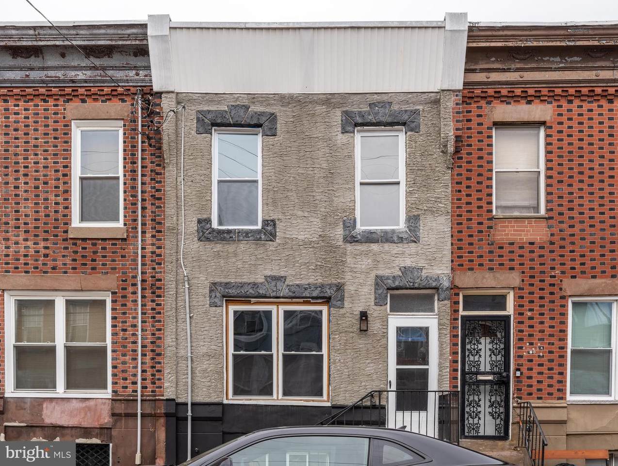2323 Moore Street - Photo 1