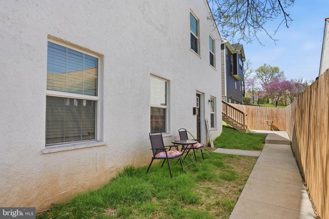 https://bt-photos.global.ssl.fastly.net/brightmls/1280_boomver_1_804754409380-2.jpg