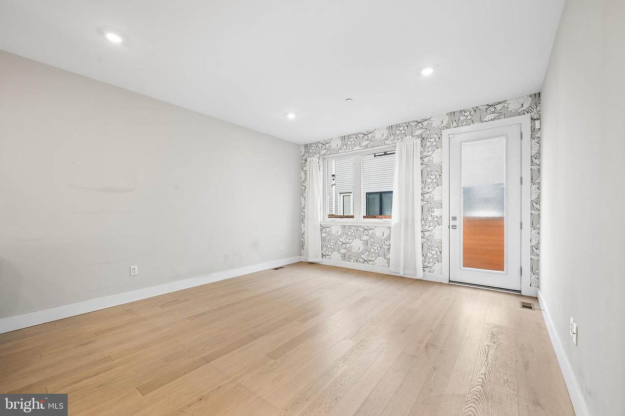 1839-47 Blair Street - Photo 1