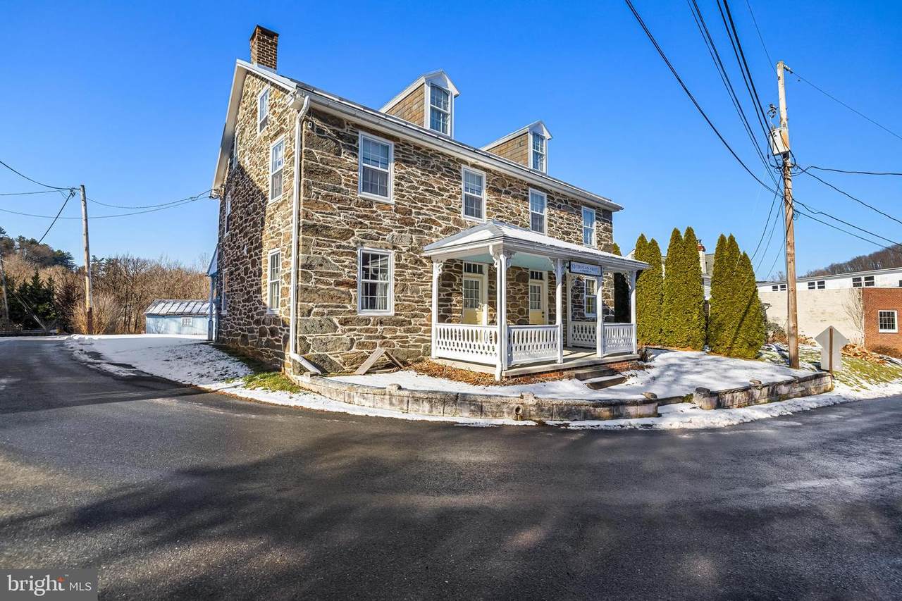 12040 Baltimore Street - Photo 1