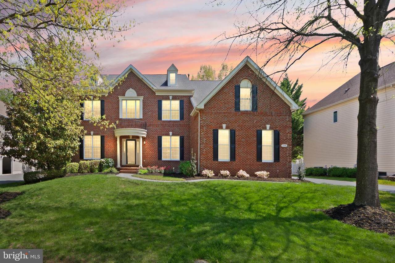 19944 Interlachen Circle - Photo 1