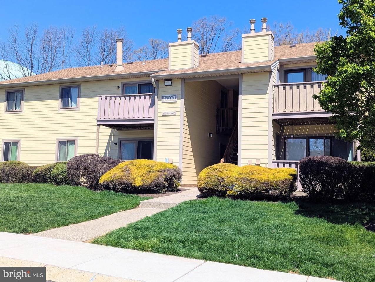 1616 Morris Court - Photo 1