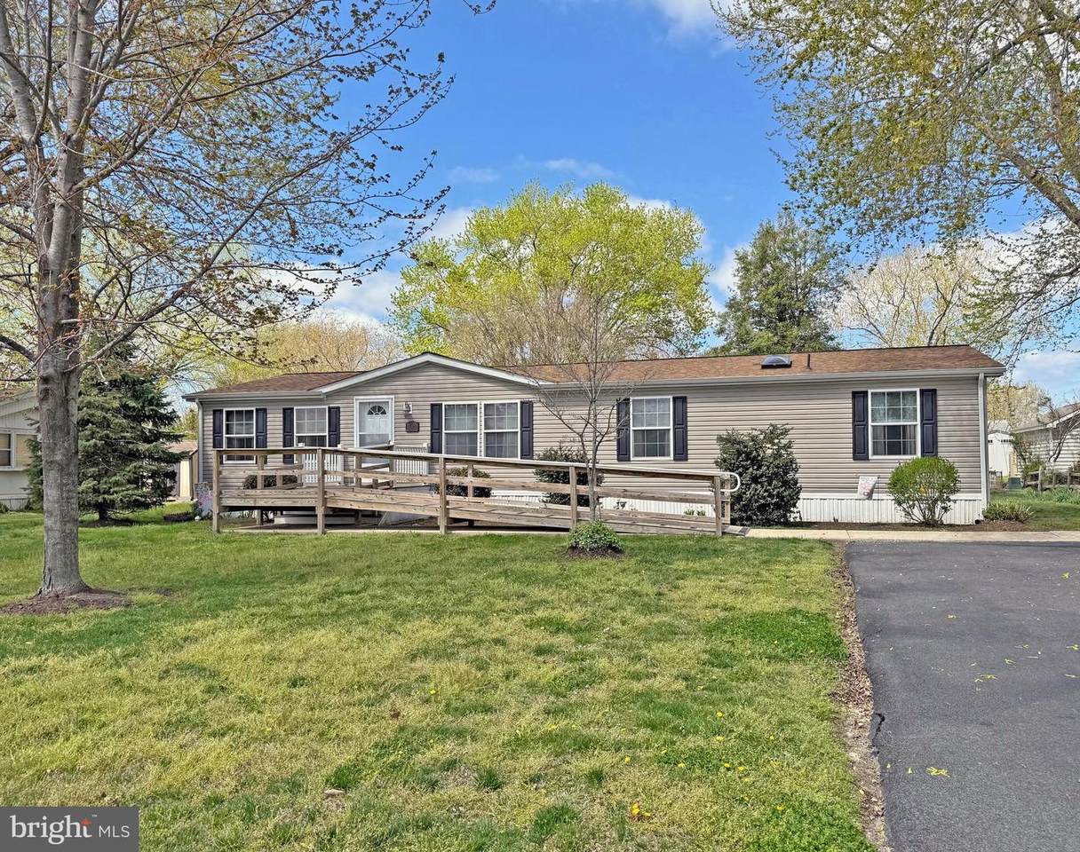 27562 Thistle Lane - Photo 1