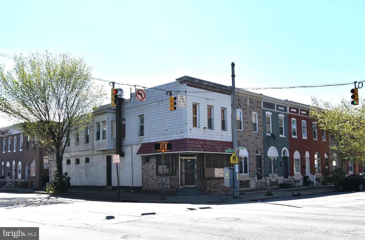 241 Lakewood Avenue - Photo 1
