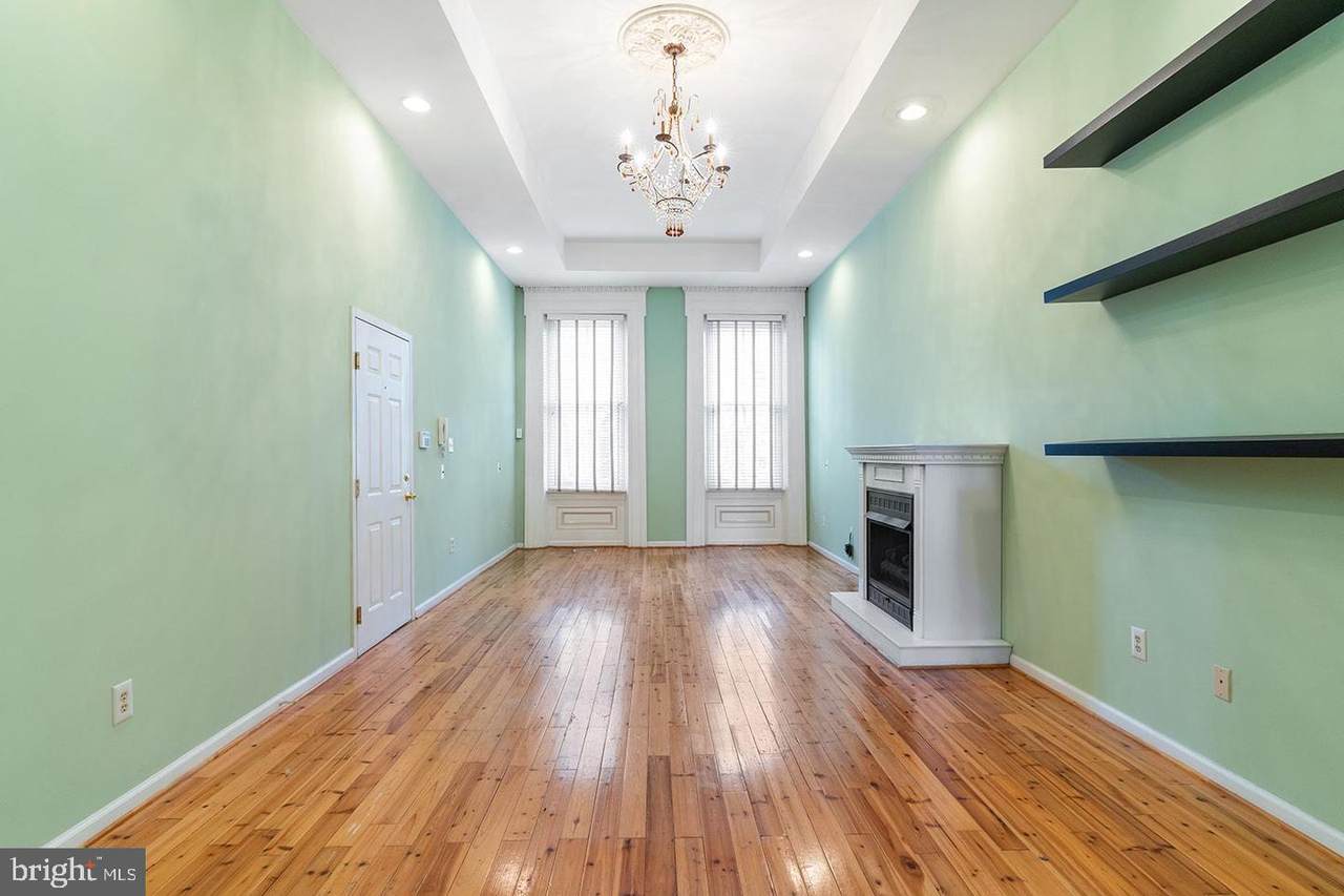 1523 Green Street - Photo 1