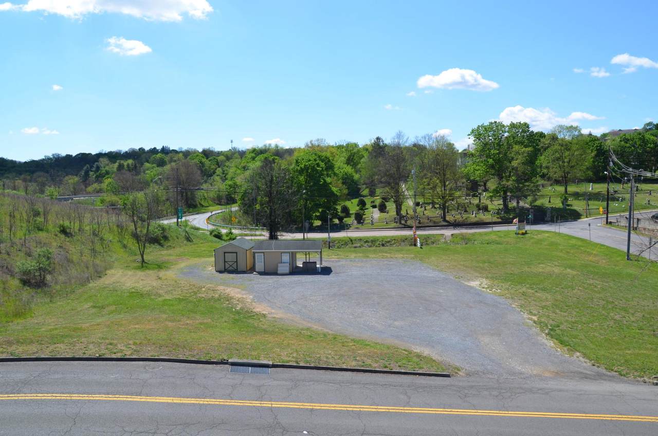 101 Welton Drive - Photo 1
