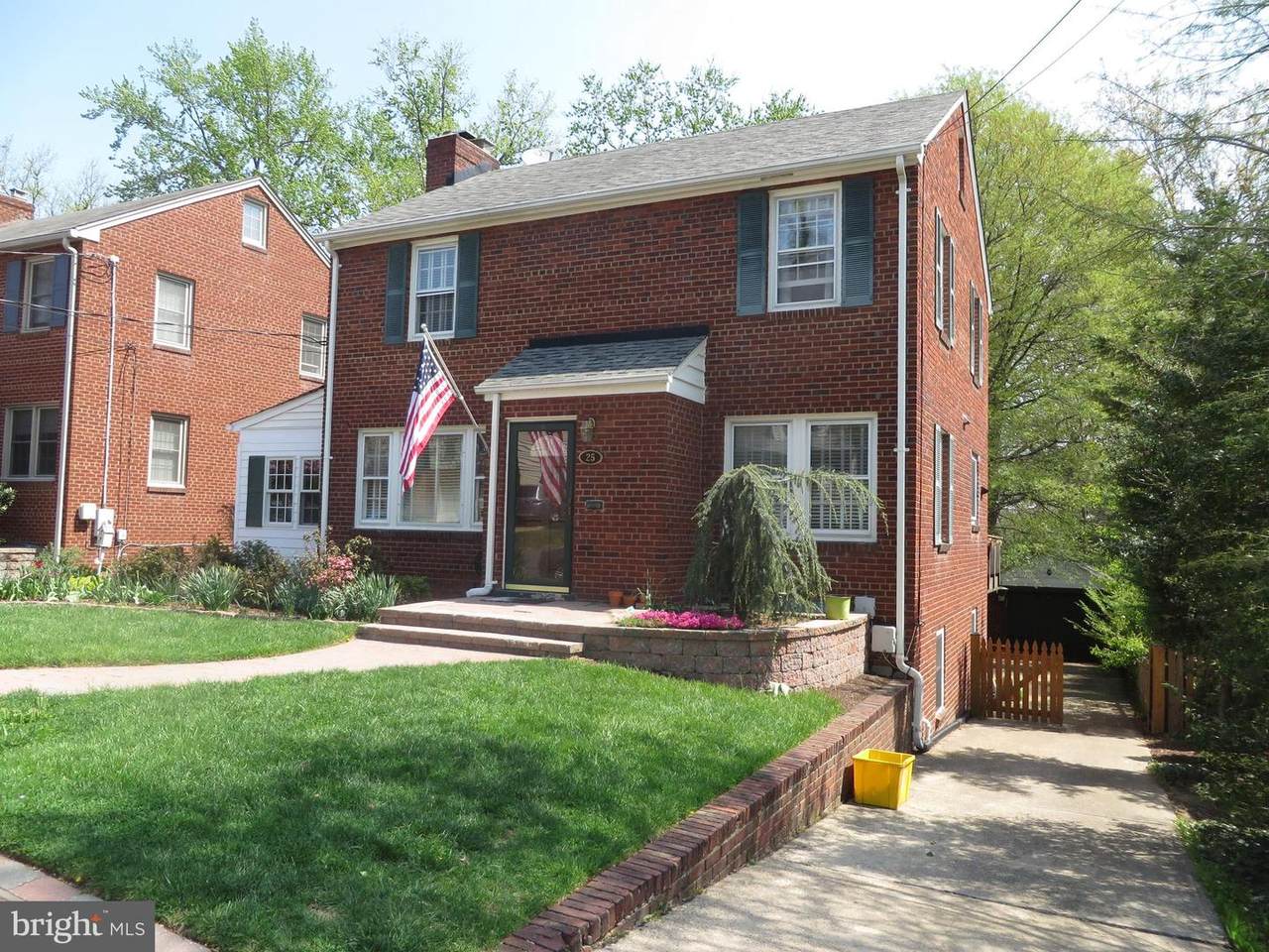 25 Garfield Street - Photo 1