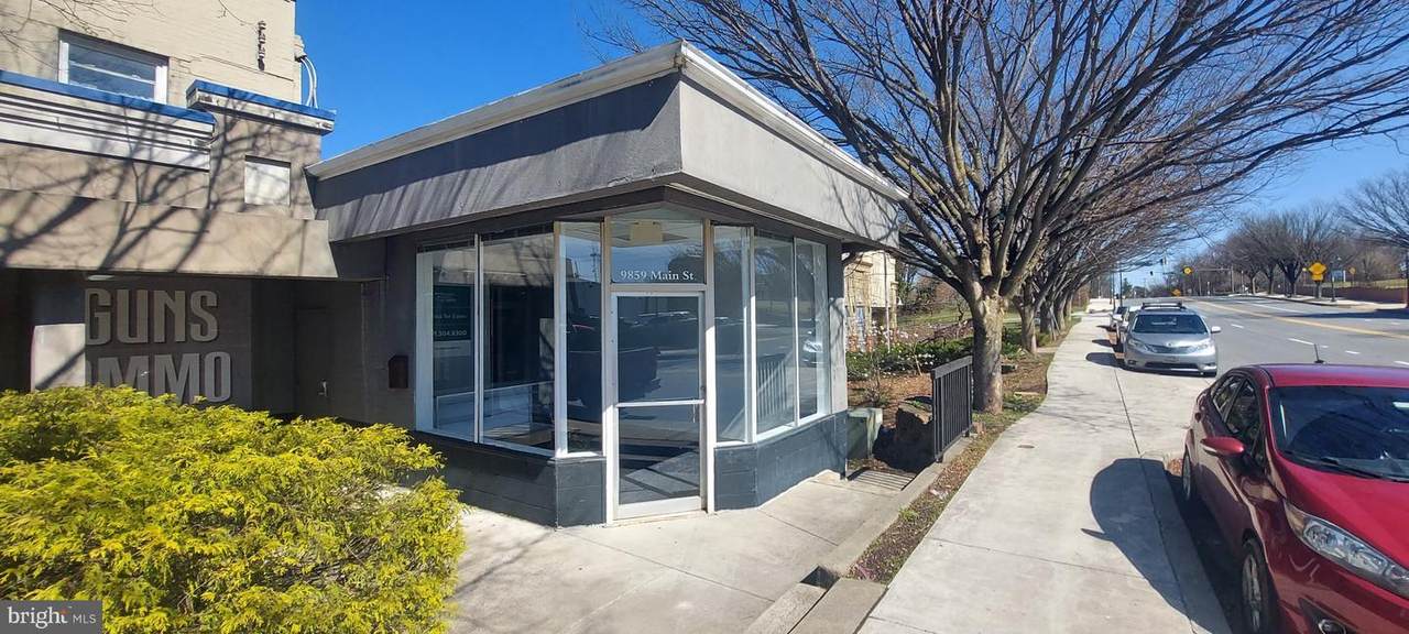 9859 Main Street - Photo 1
