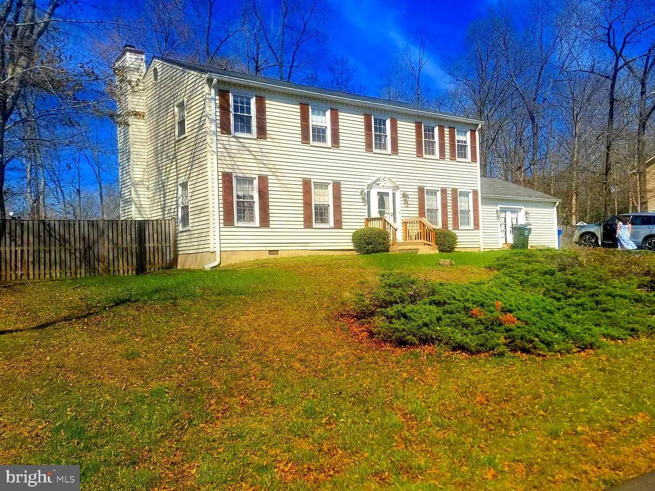 1389 Redwood Circle - Photo 1