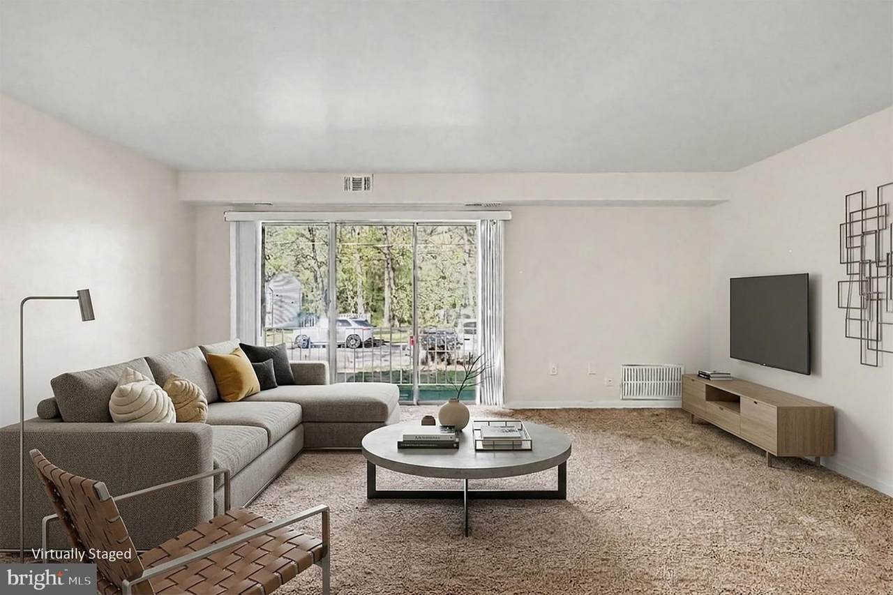 2310 Ewing Avenue - Photo 1