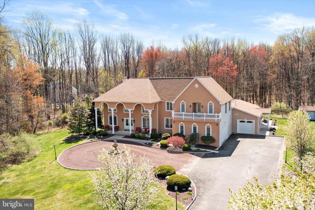360 Gordon Road - Photo 1