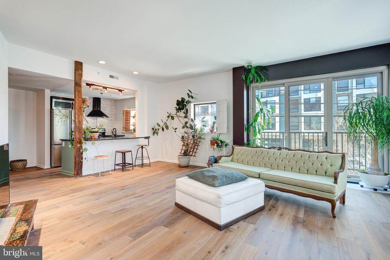 837 2ND Street - Photo 1