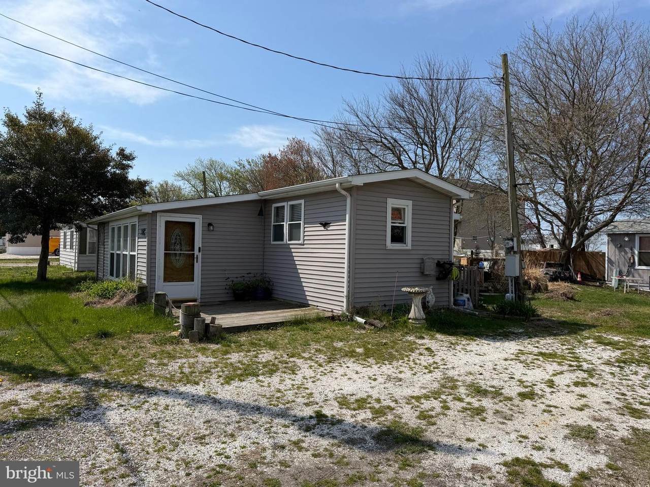 126 Newport Avenue - Photo 1