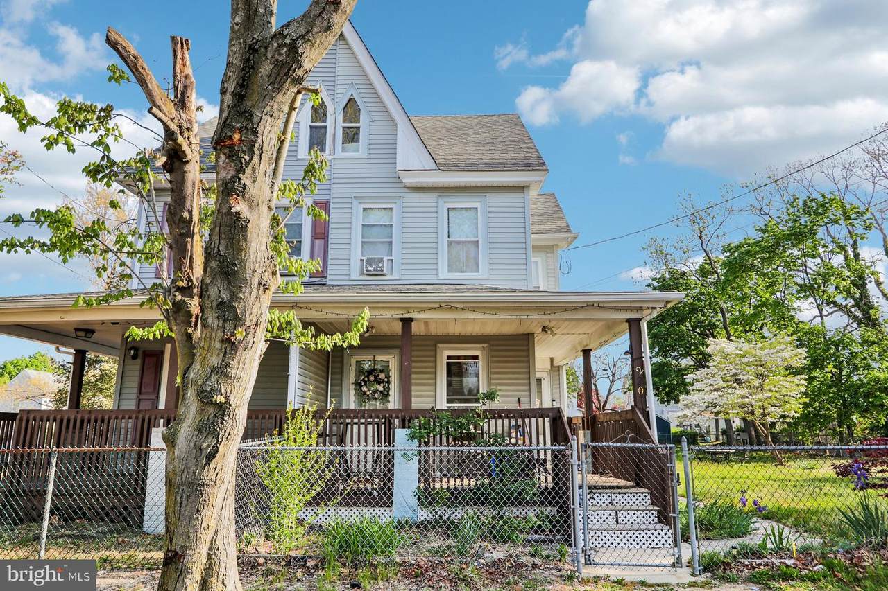 220 Fulton Street - Photo 1