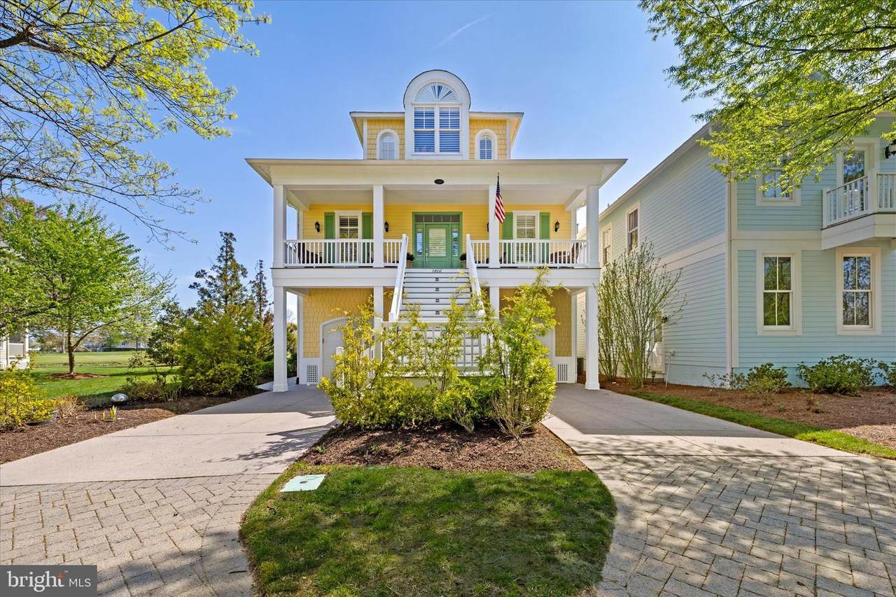 27606 Nicklaus Avenue - Photo 1