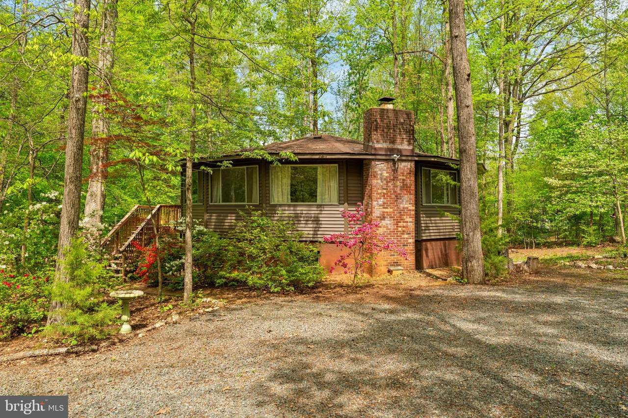 152 Edgemont Circle - Photo 1