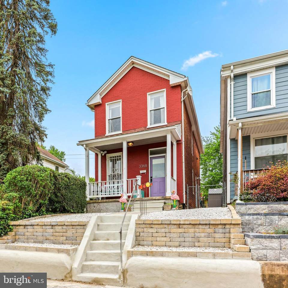 3368 Hickory Avenue - Photo 1