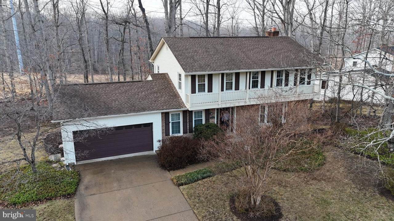 11808 Oakwood Drive - Photo 1