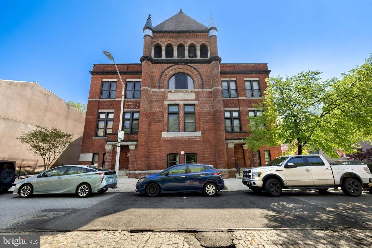 511 Bond Street - Photo 1