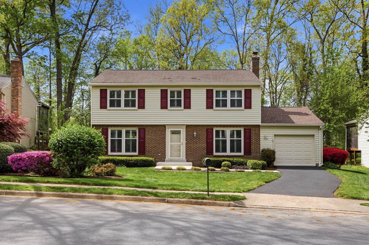 1522 Powells Tavern Place - Photo 1