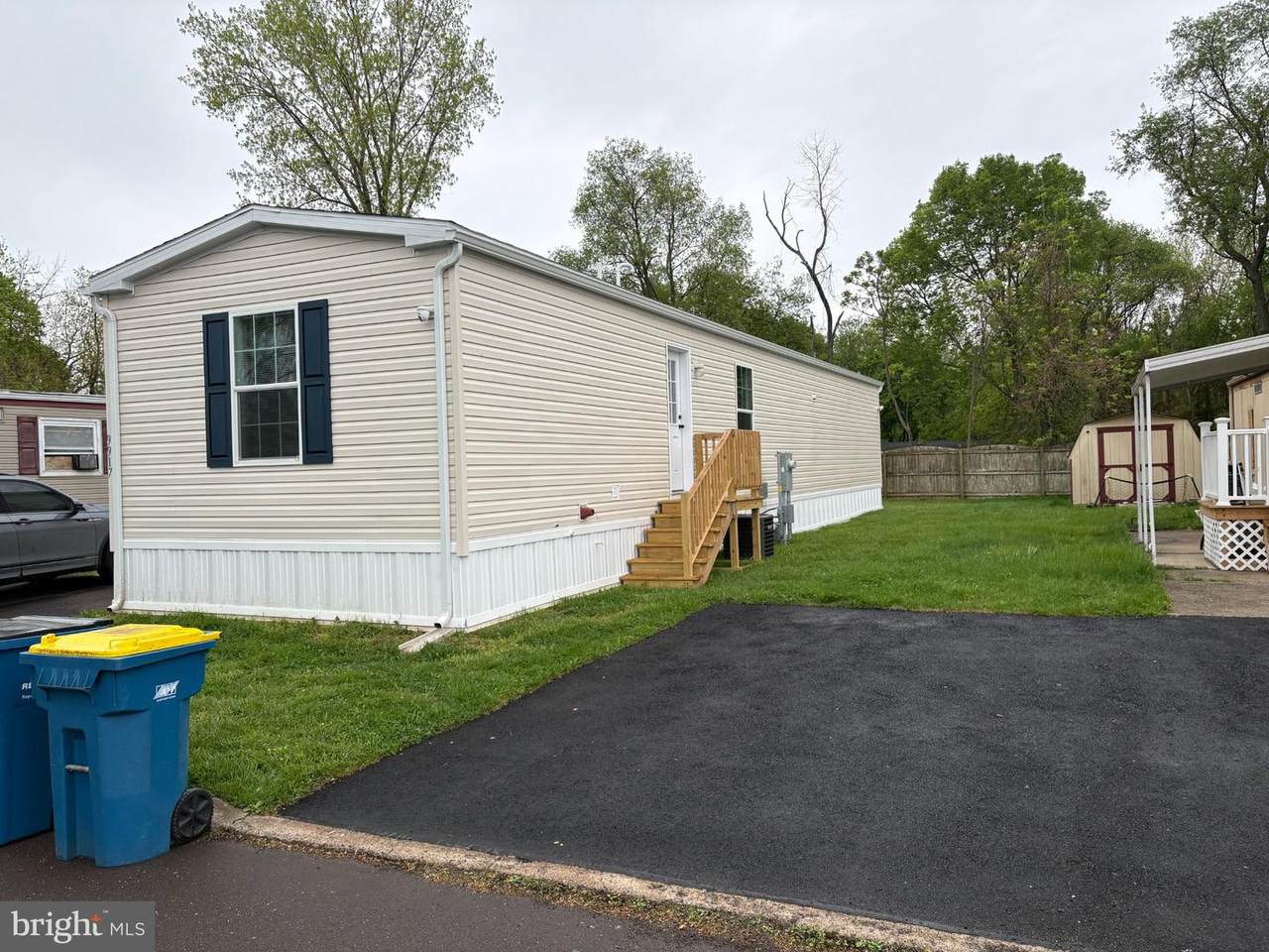 9917 Lindley Drive - Photo 1