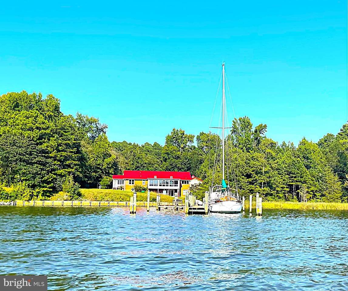 404 Woodbrook Drive - Photo 1
