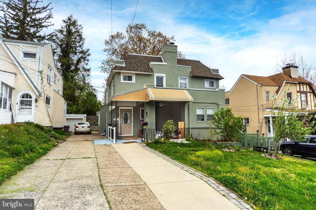 359 Lakeview Avenue - Photo 1