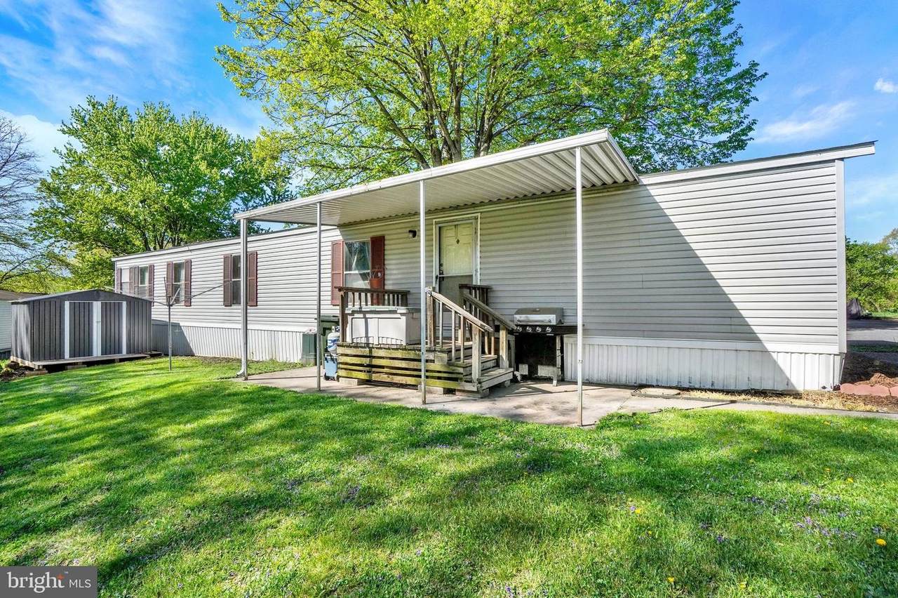 700 Salem Road - Photo 1
