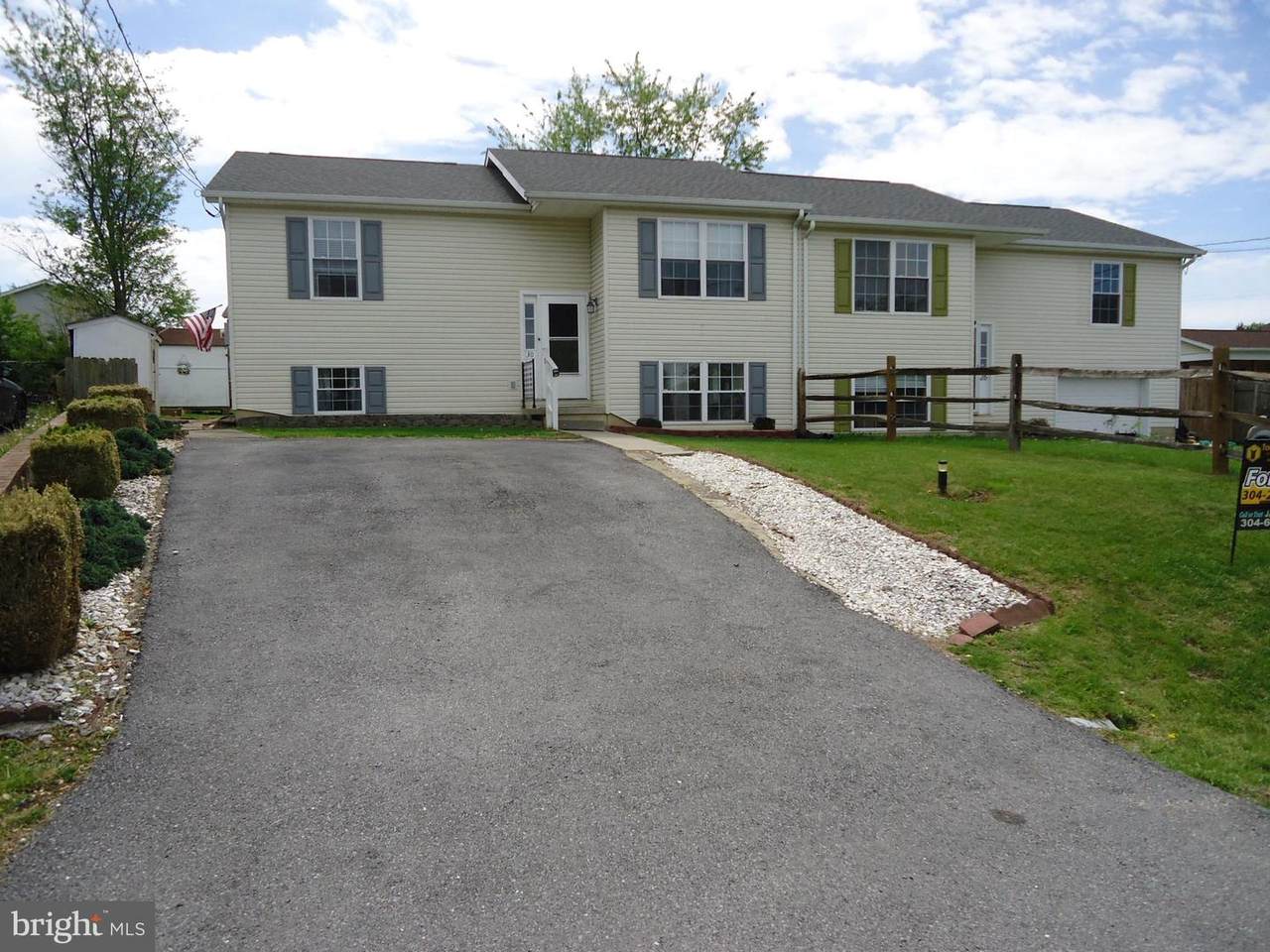 30 Squire Circle - Photo 1