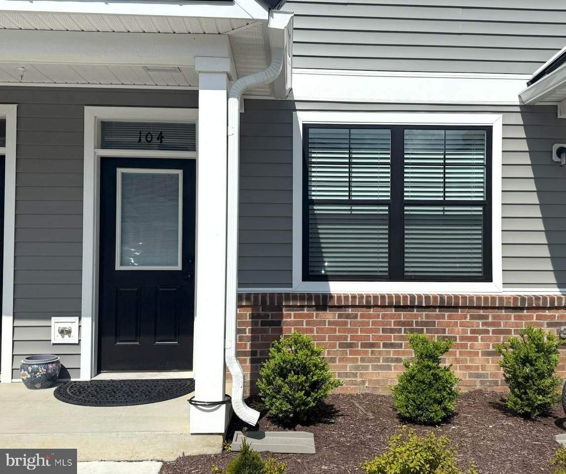 2101 Emden Lane - Photo 1