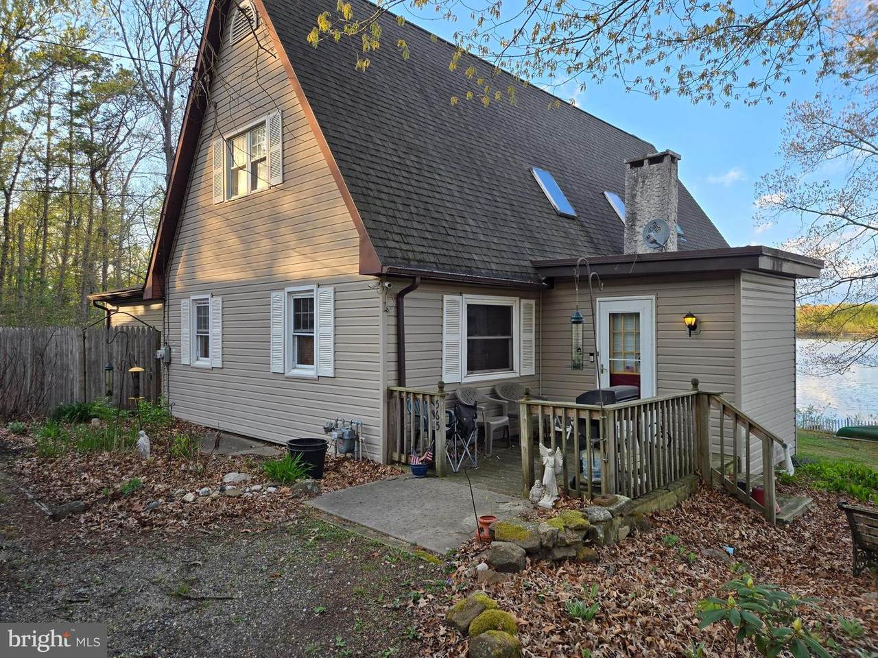 565 Holly Drive - Photo 1